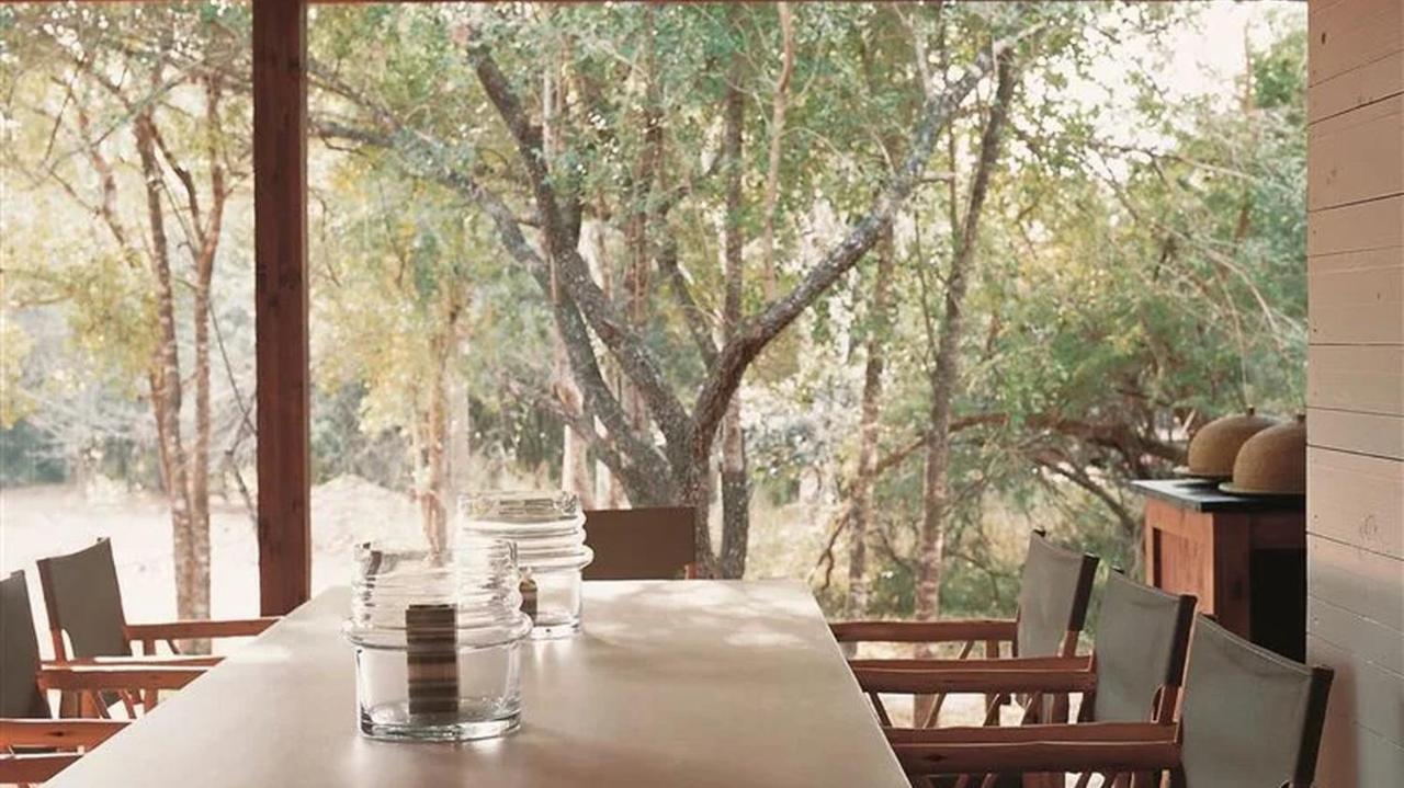 Hideaways Lazuli Bush Lodge, 赫卢赫卢韦 外观 照片